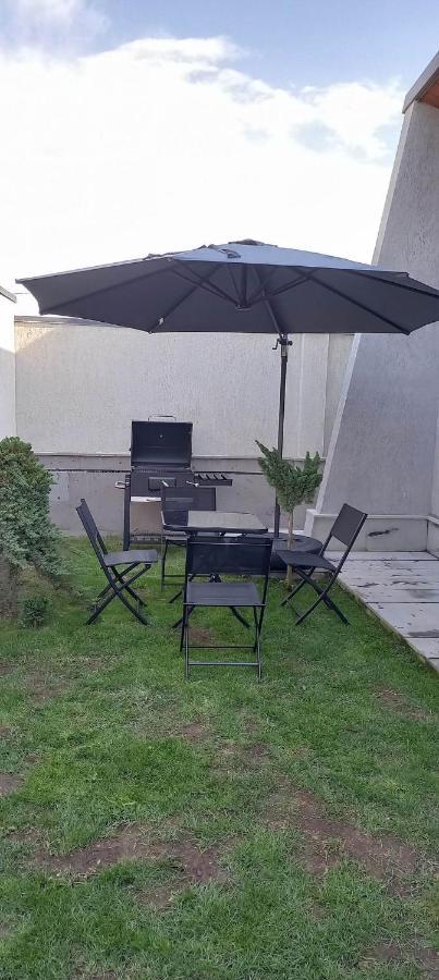 Grey House Aparthotel Zovuni Εξωτερικό φωτογραφία