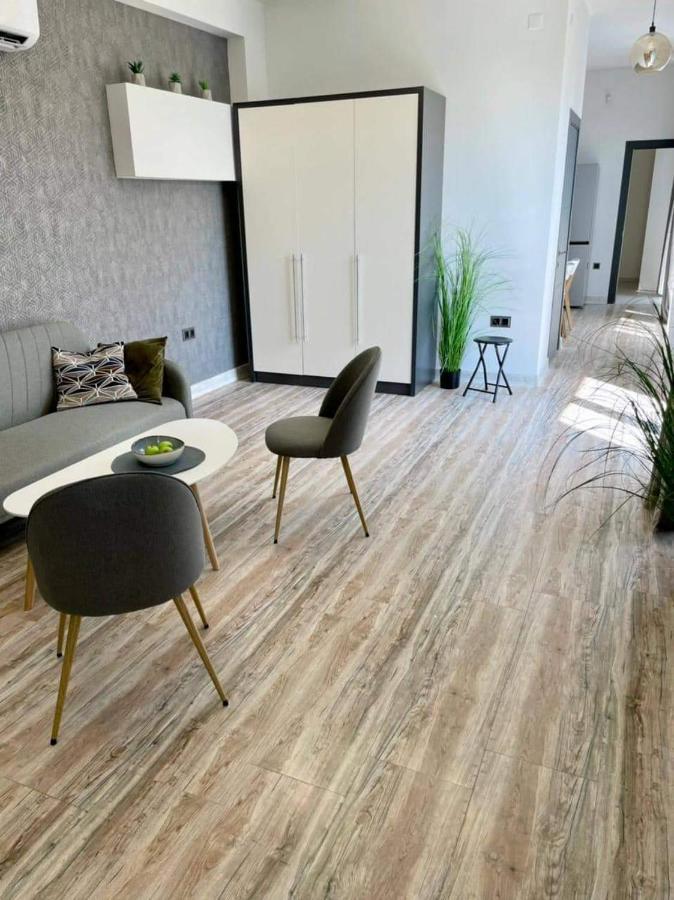 Grey House Aparthotel Zovuni Εξωτερικό φωτογραφία