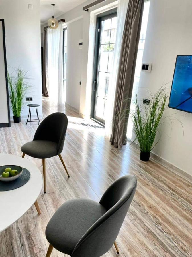 Grey House Aparthotel Zovuni Εξωτερικό φωτογραφία